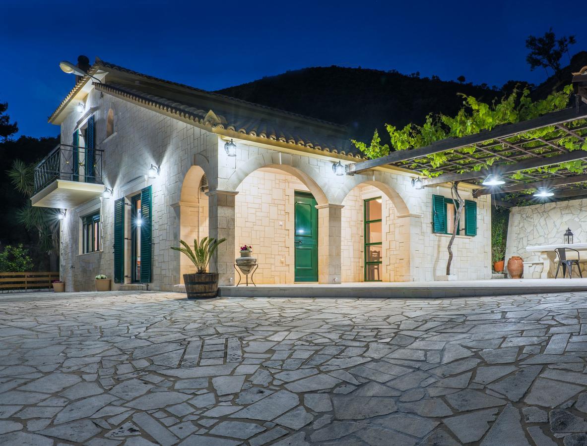 Villa Kanalos - Private Pool & Stunning Views, By Zantewize Kalamákion Екстериор снимка