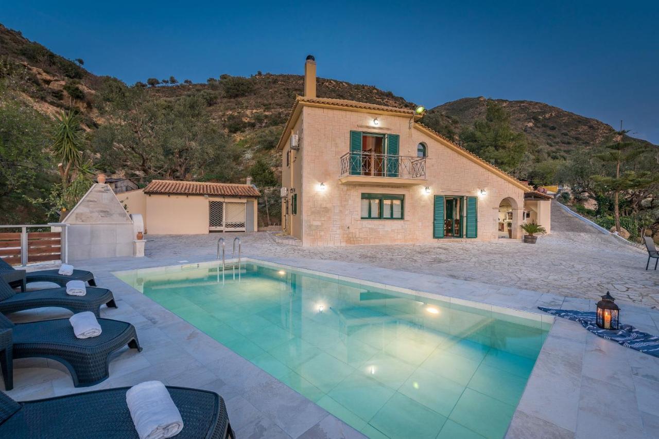 Villa Kanalos - Private Pool & Stunning Views, By Zantewize Kalamákion Екстериор снимка