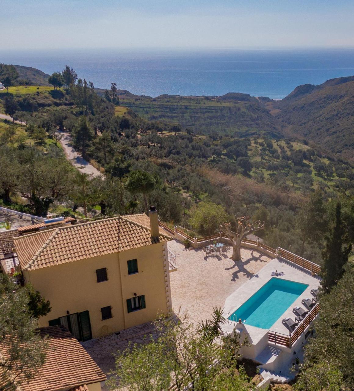 Villa Kanalos - Private Pool & Stunning Views, By Zantewize Kalamákion Екстериор снимка